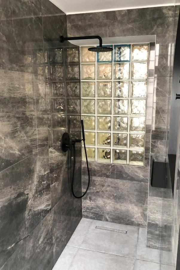 Caves Apartment Bari Bagian luar foto